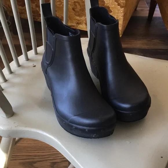 Dansko Black Heeled Boots - Picture 1 of 5